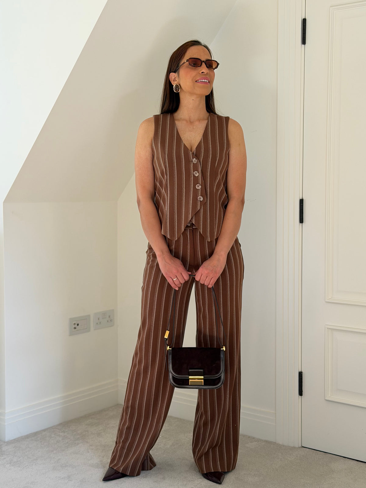 NOIR VEST